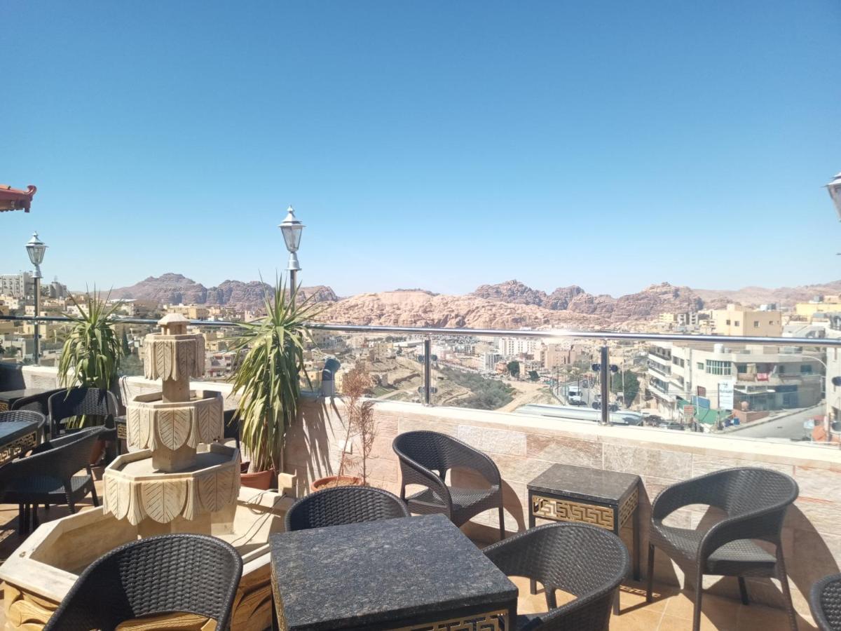 Petra Visitors Hotel Wadi Musa Exterior foto